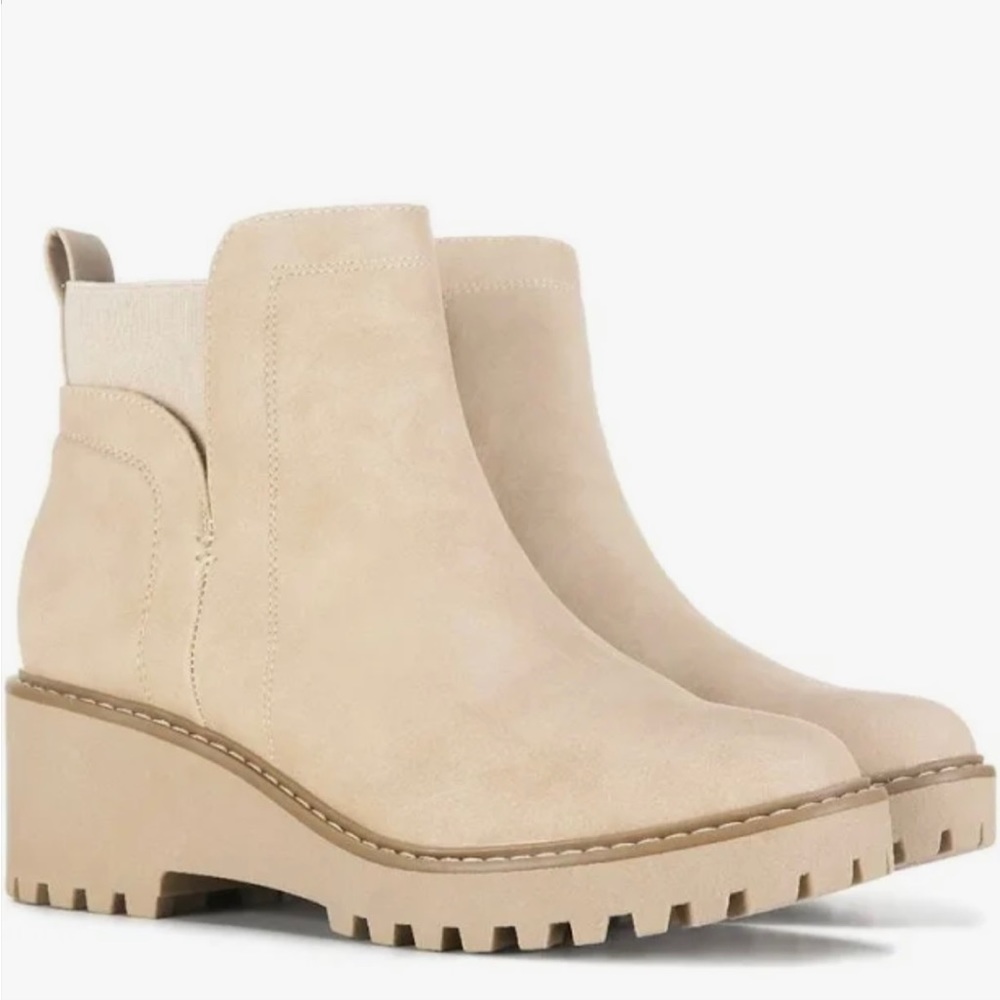 Dolce Vita Wedge Boots